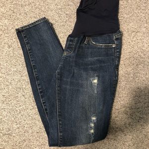 Maternity jeans